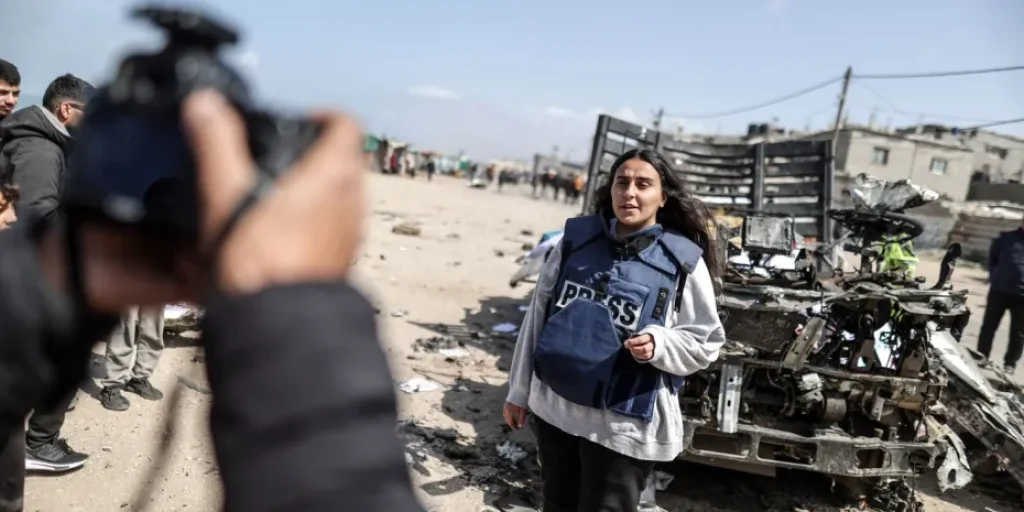 Journalist working from Gaza (1).jpg